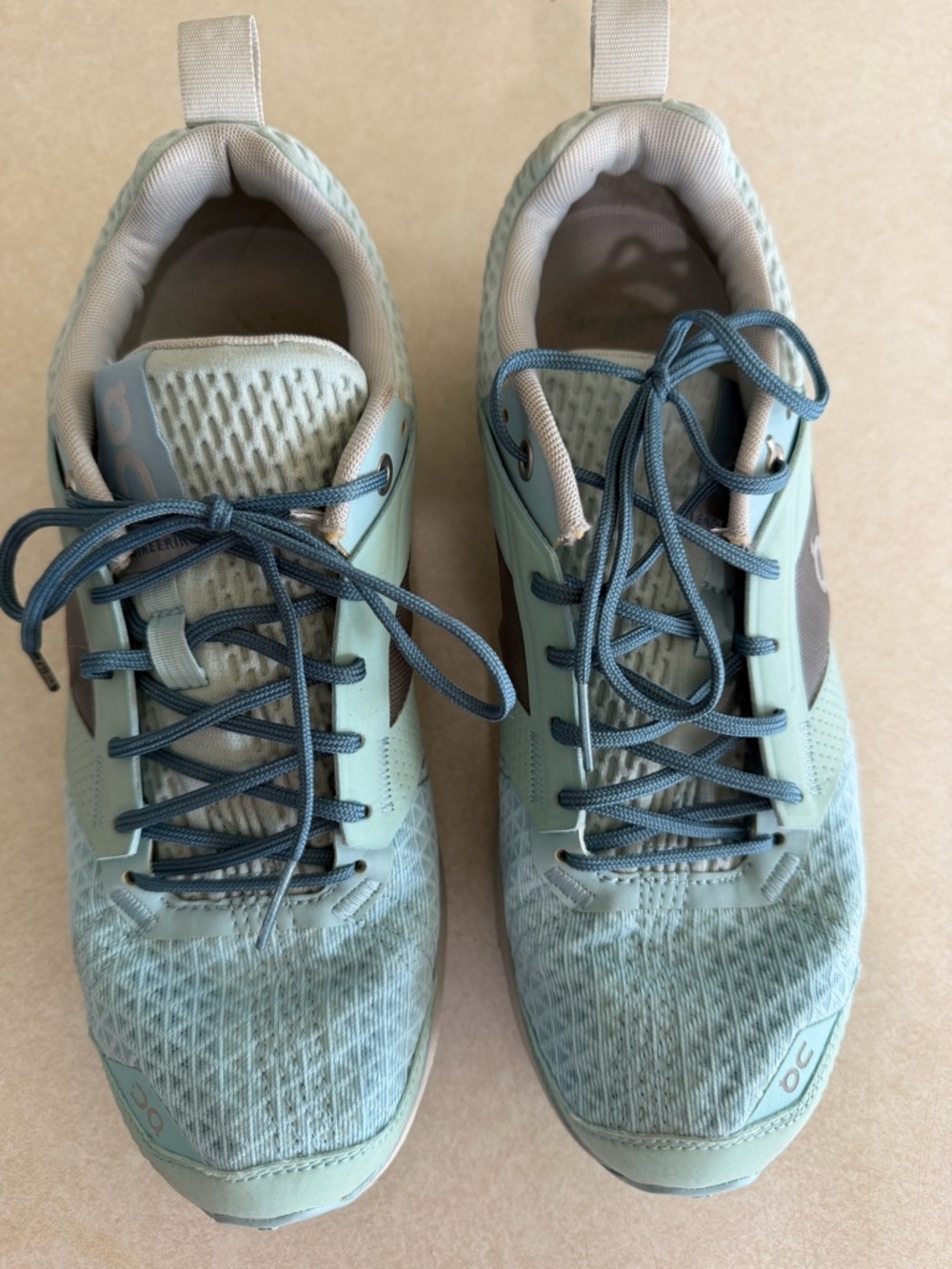 On Running Women's Teal and Light Gray Performance Trainers